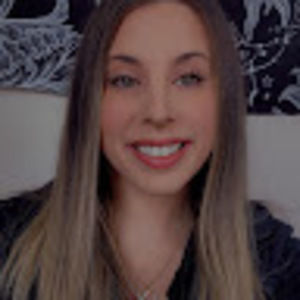 Meet your Posher, Dee